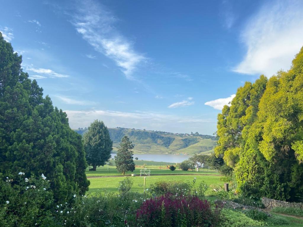 Bell Park Self Catering Bed and Breakfast Champagne Valley Exteriör bild