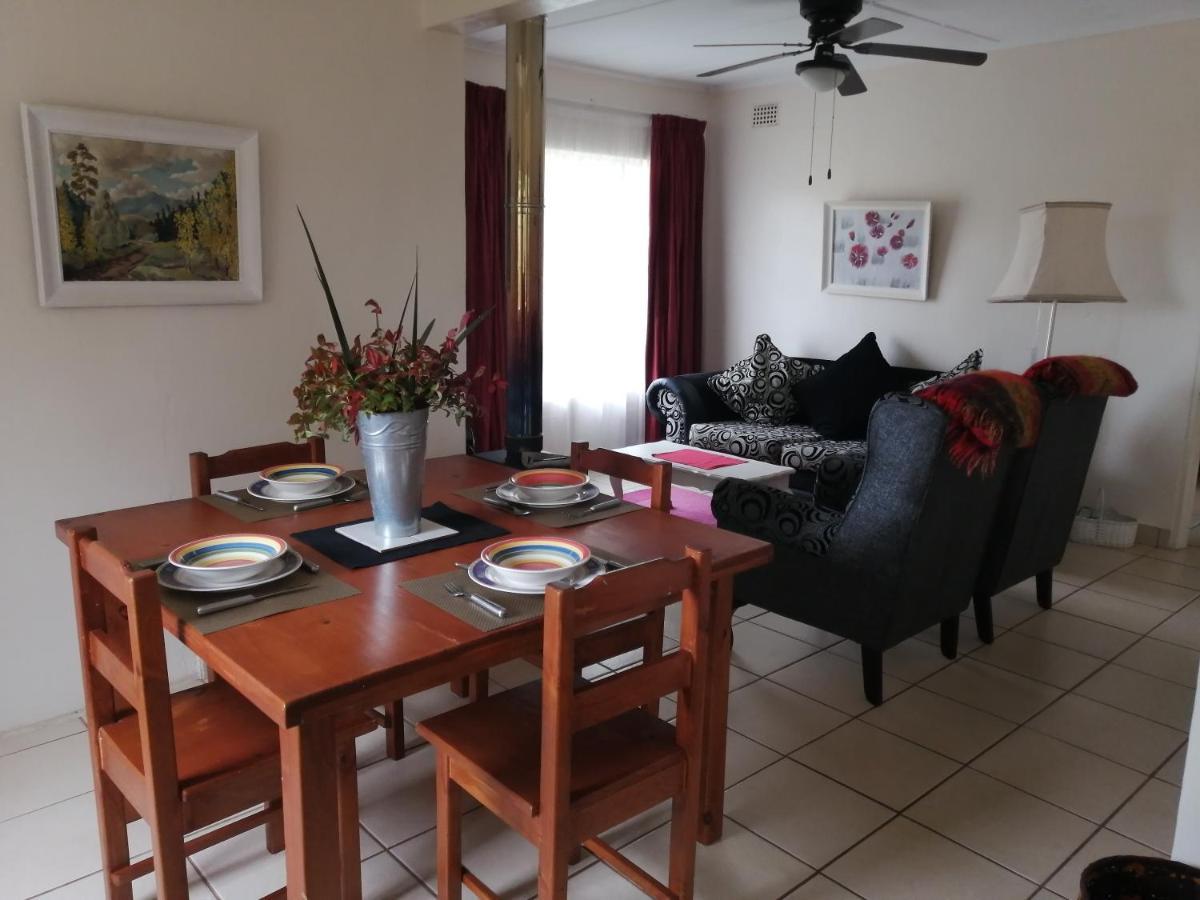 Bell Park Self Catering Bed and Breakfast Champagne Valley Exteriör bild