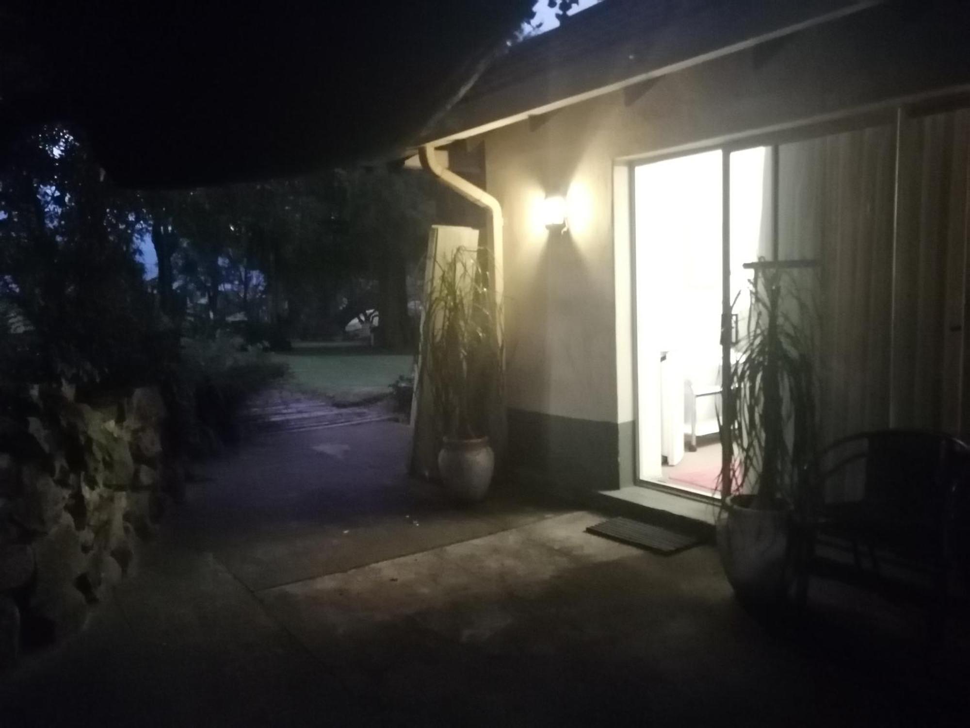 Bell Park Self Catering Bed and Breakfast Champagne Valley Exteriör bild
